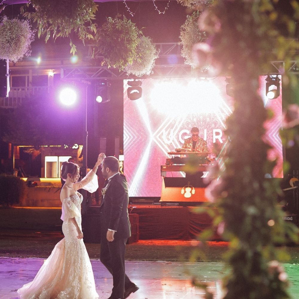 Aktüel Kamera ve Fotoğraf